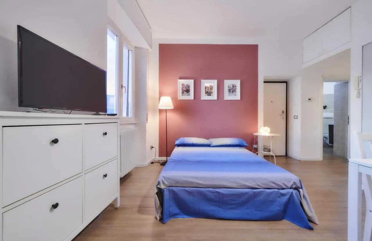Margherita House Varenna 0*,